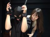 【F／Mくすぐり】色っぽいお姉さんのはじめての拘束M男くすぐり